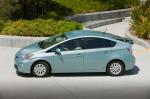 Toyota Prius Plug-In Hybrid 2012 года